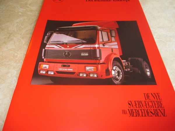Mercedes Brochure  